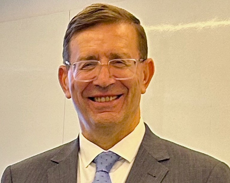 Dr. Julio Cesar Durand